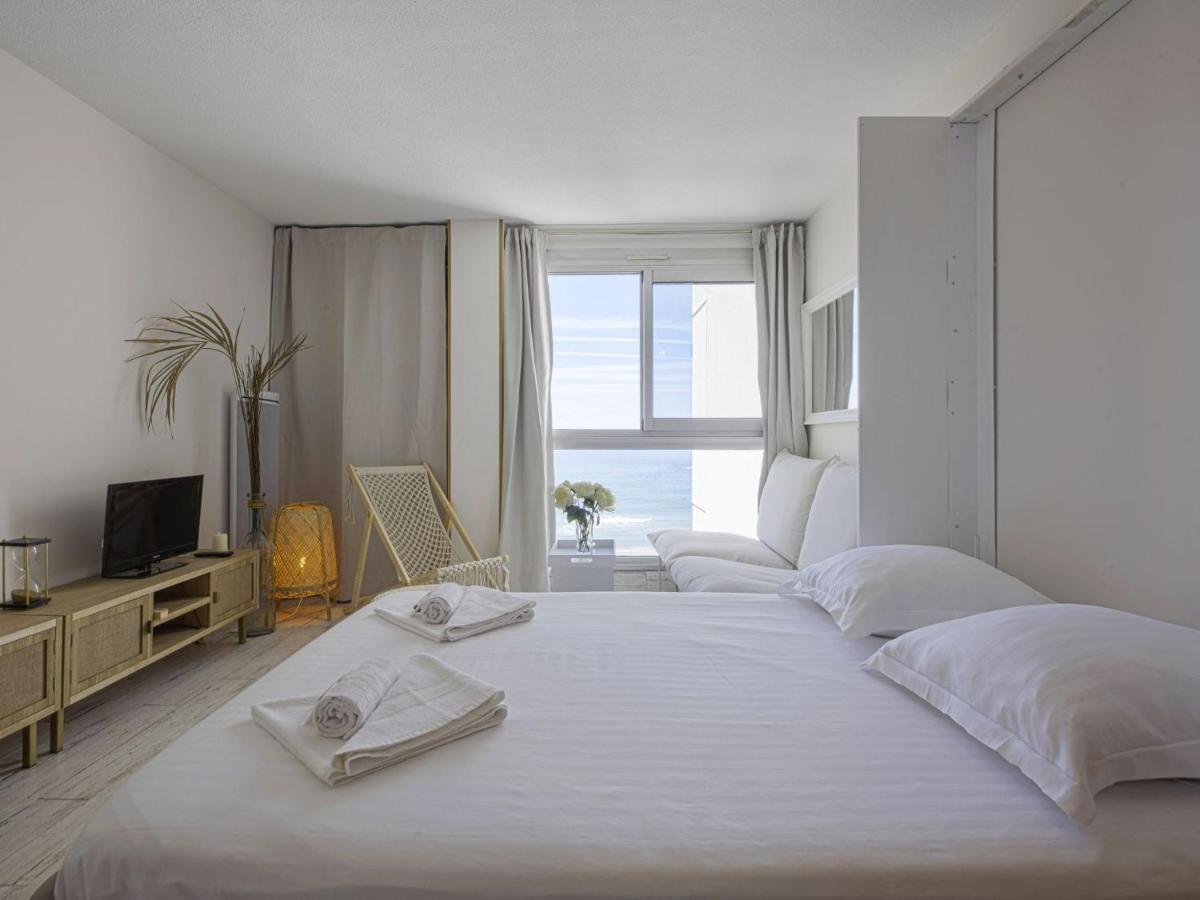 Superbe Studio Face A La Mer Acces Direct Plage Biarritz Eksteriør bilde